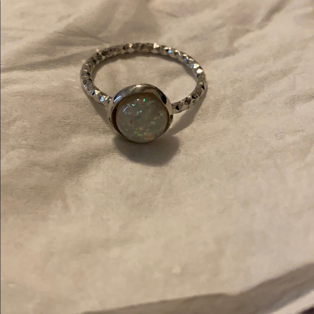 Ten Silver Rings - Picture 5 of 11